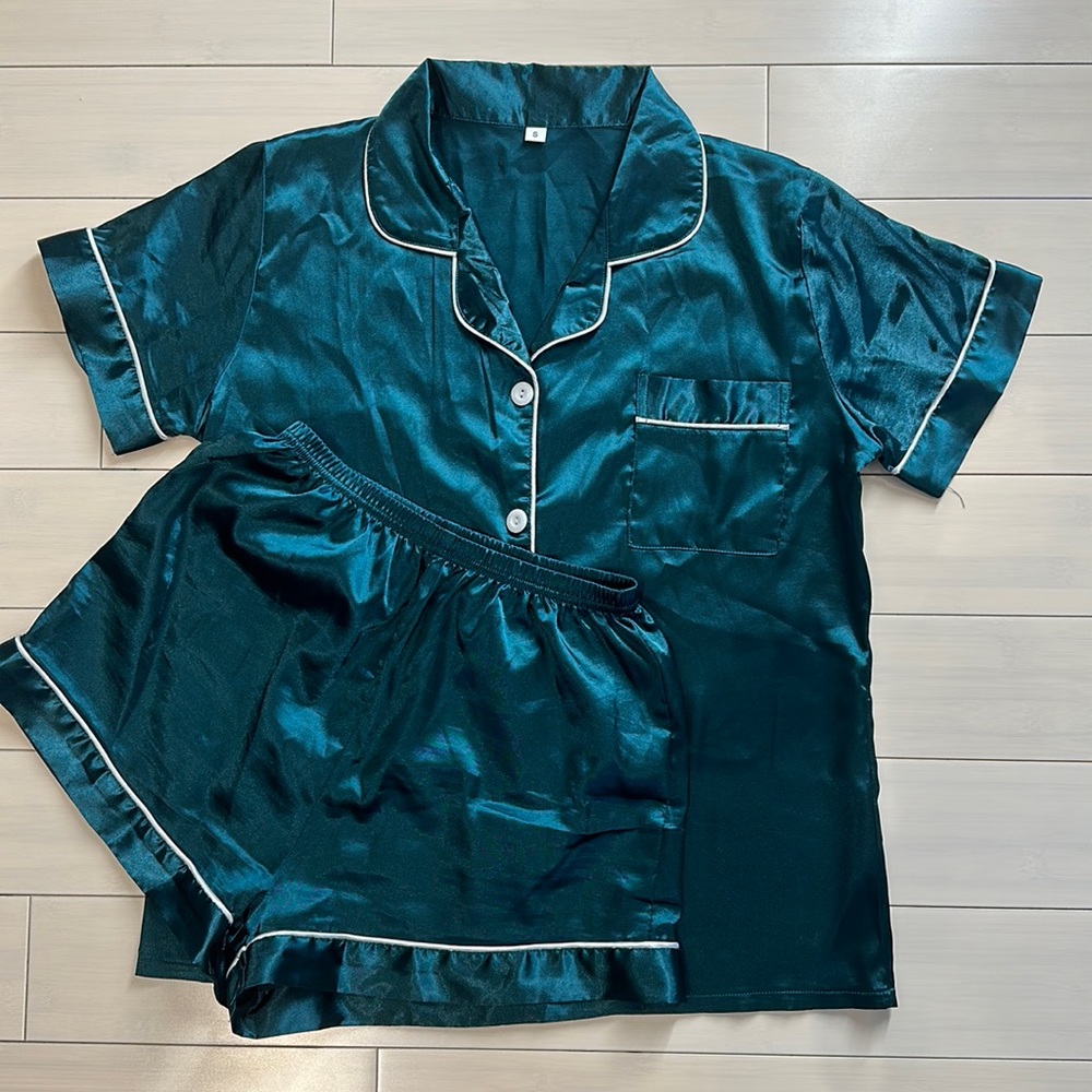 SHEIN Womens Silk Pajama Set Short Sleeve & Shorts Teal/White Size Small